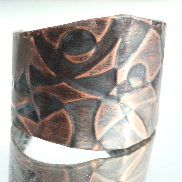 Abstract Wide Copper Cuff Bracelet Embossed Boho - Picture 4 of 8